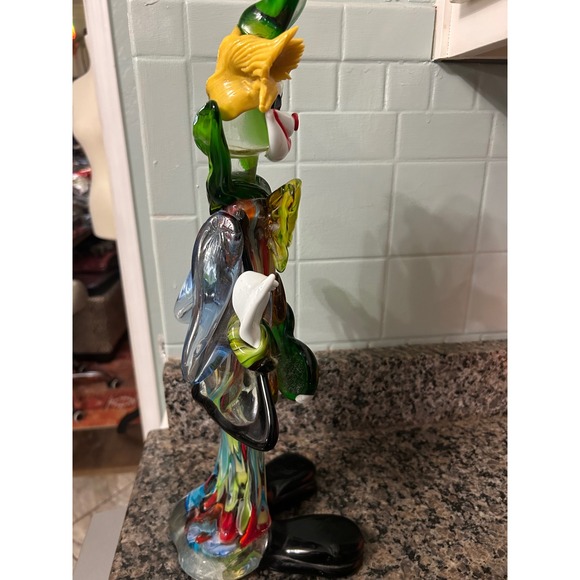 This is a vintage Murano art glass clown figurine holding a guitar 18.5" tall - Picture 3 of 7